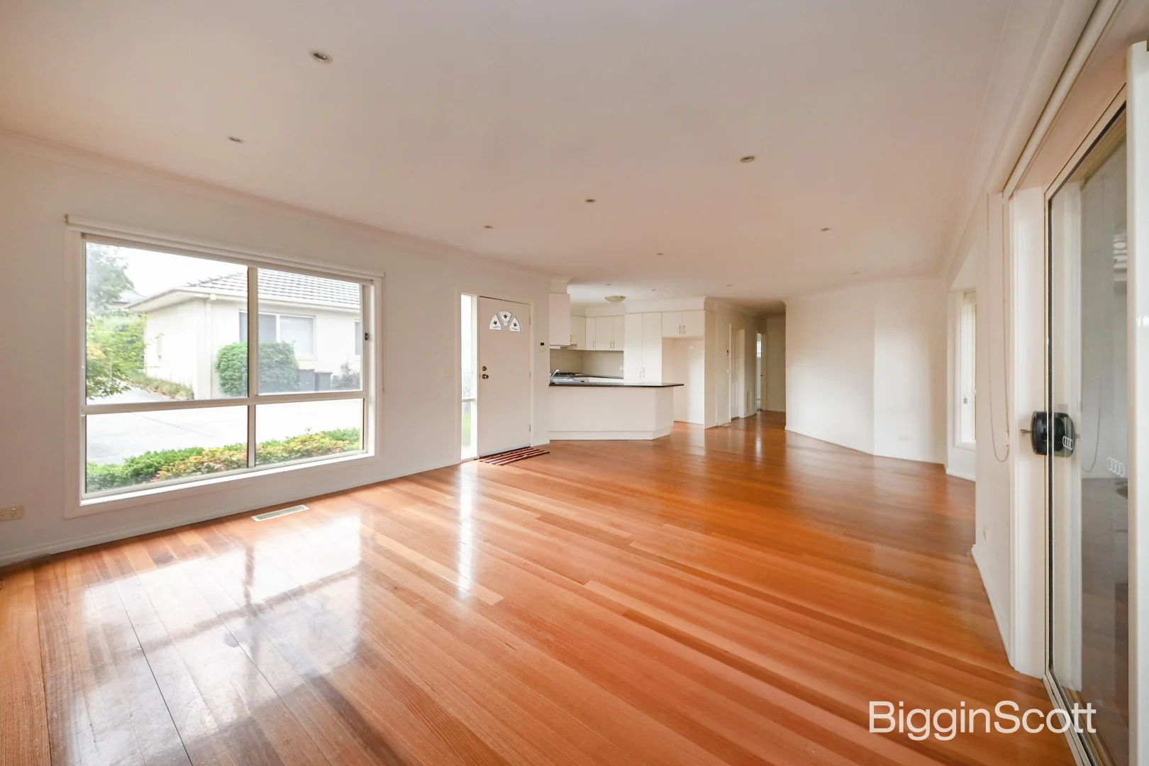 Additional image 2 of 2/18 Bennett Avenue, Mount Waverley VIC 3149