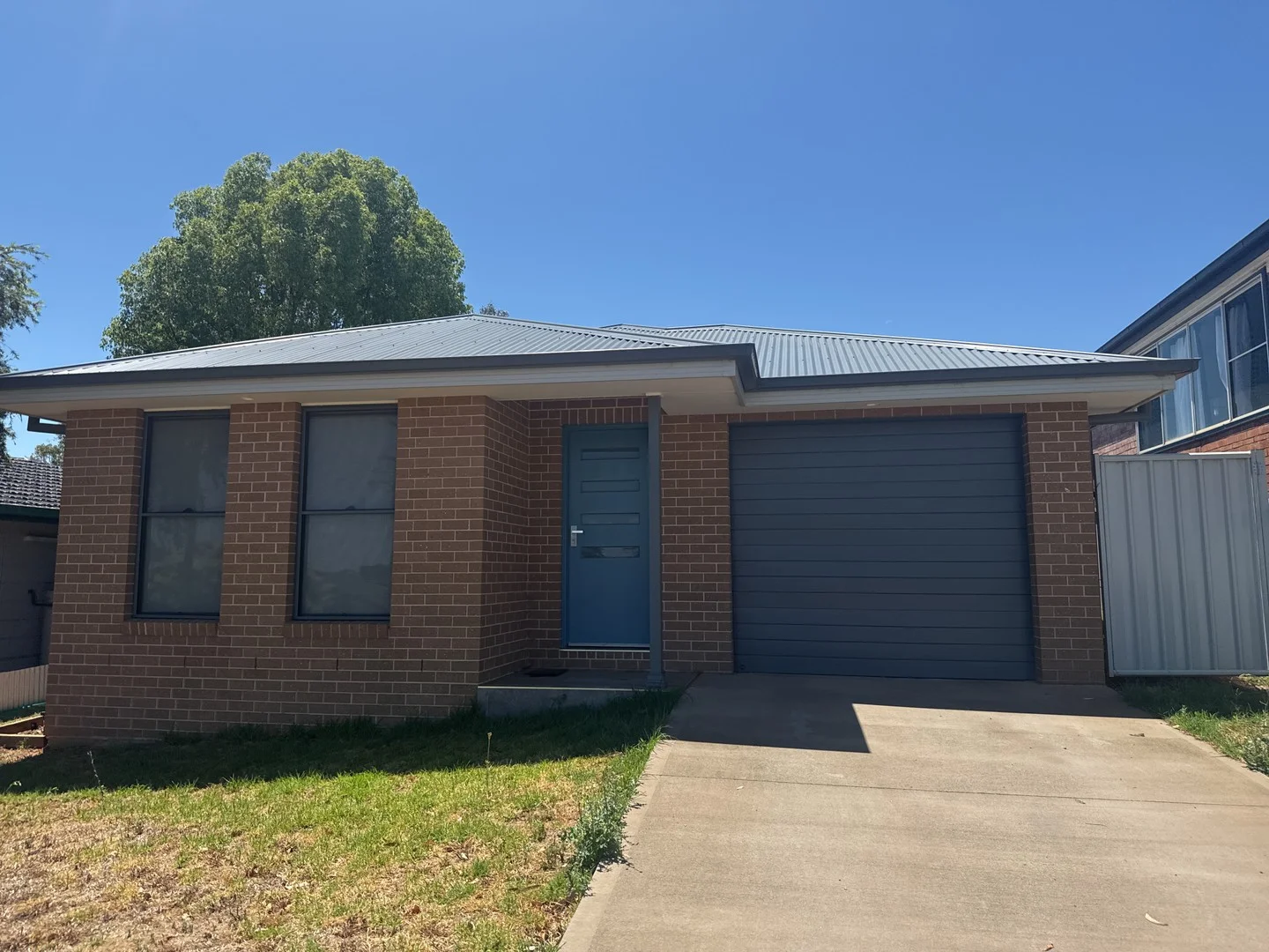 11 Park Street, Parkes NSW 2870