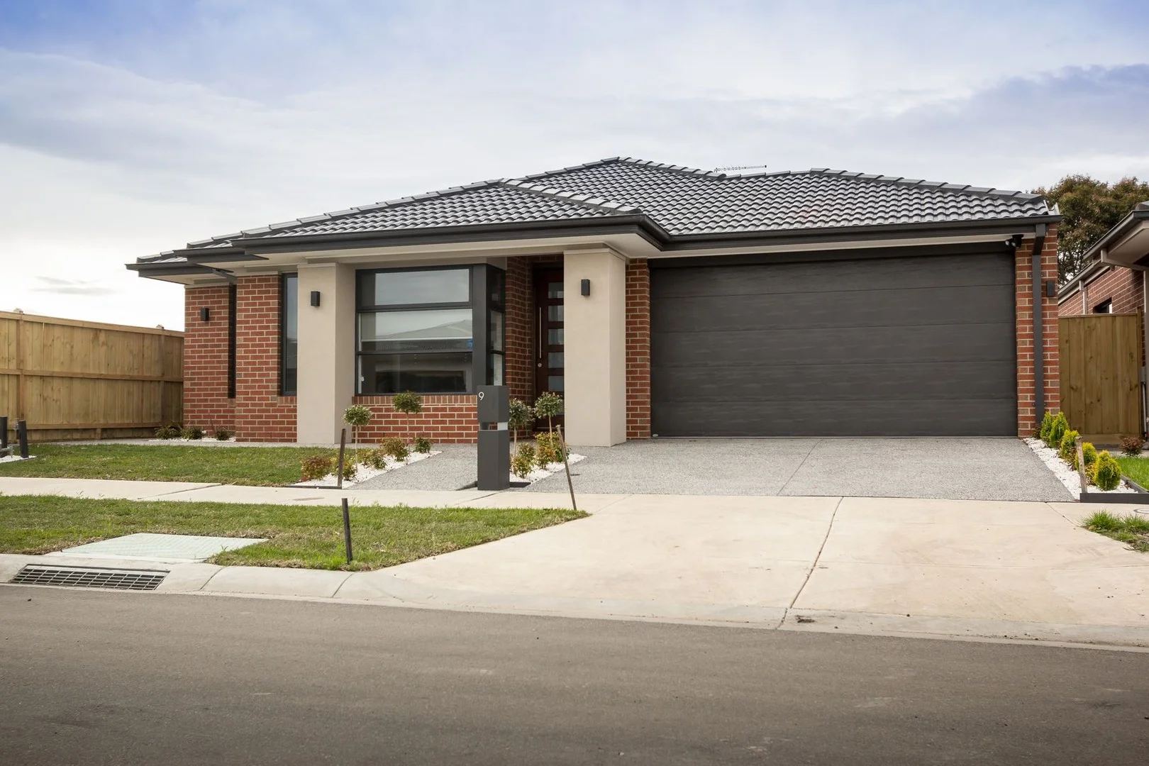 9 Carat Street, Greenvale VIC 3059