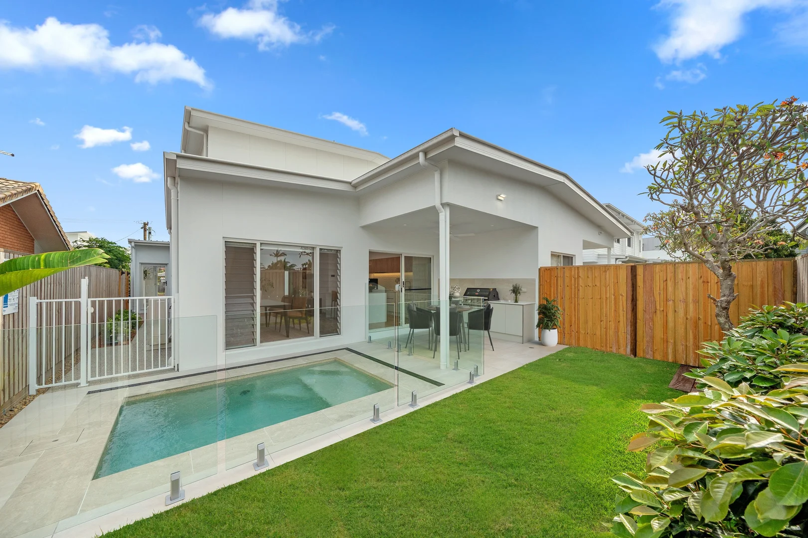 Additional image 14 of 2/5 Ilaroo Crescent, Warana QLD 4575
