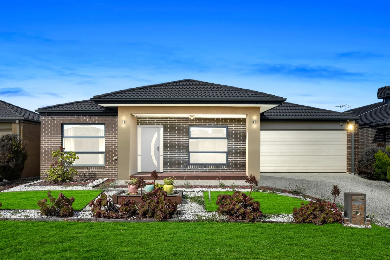 5 Jacana Crescent, Williams Landing VIC 3027