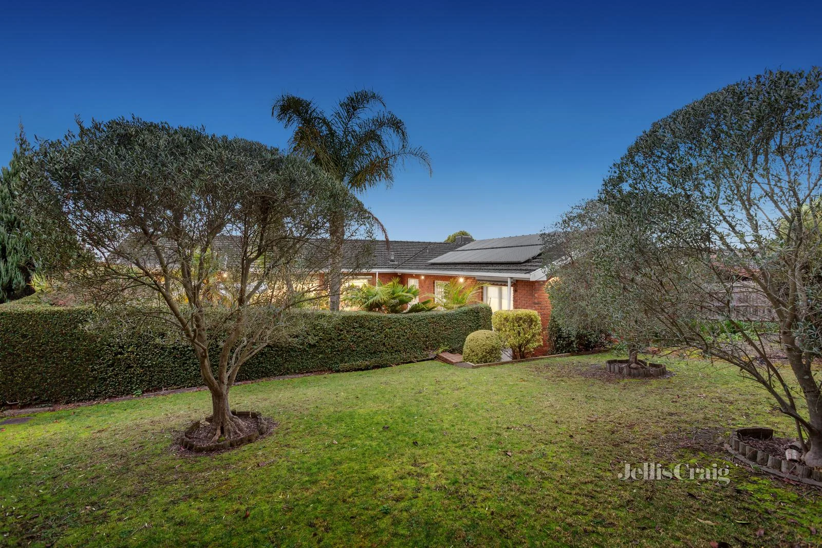 Additional image 10 of 12 Stirling Crescent, Glen Waverley VIC 3150