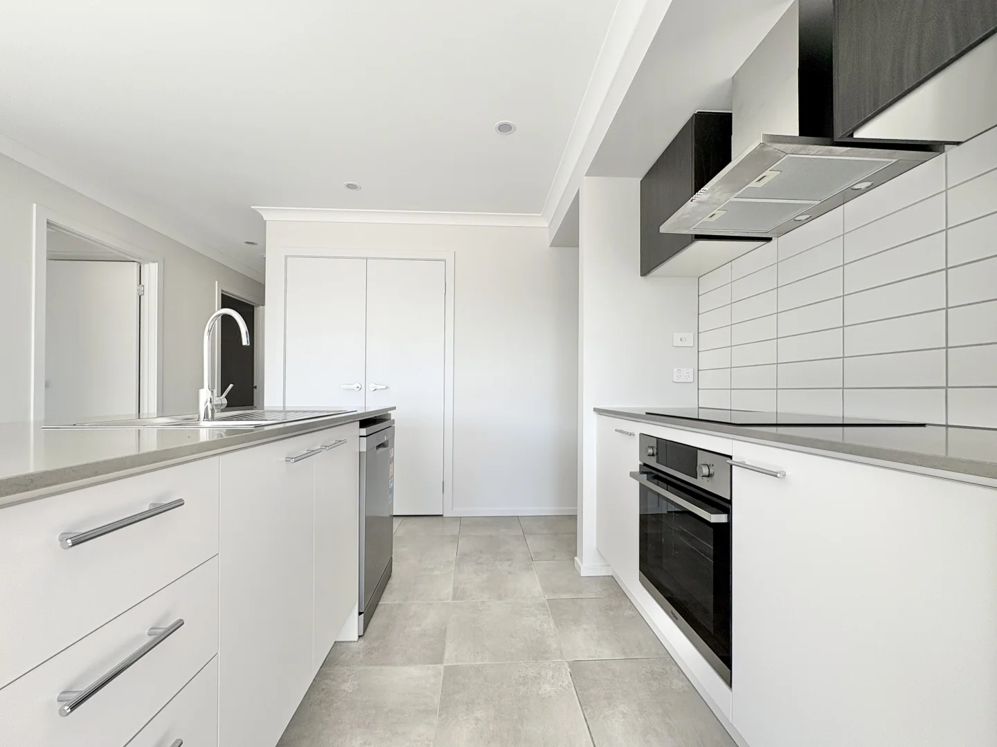Additional image 4 of 12 Penstone Crescent, Lara VIC 3212
