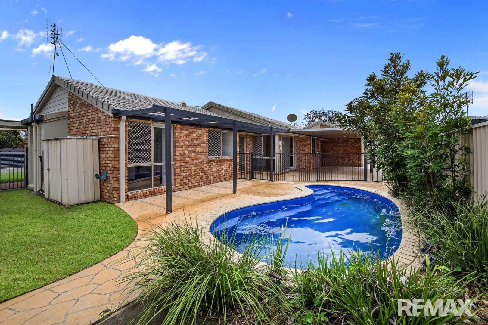 6 Exbury Street, Minyama QLD 4575