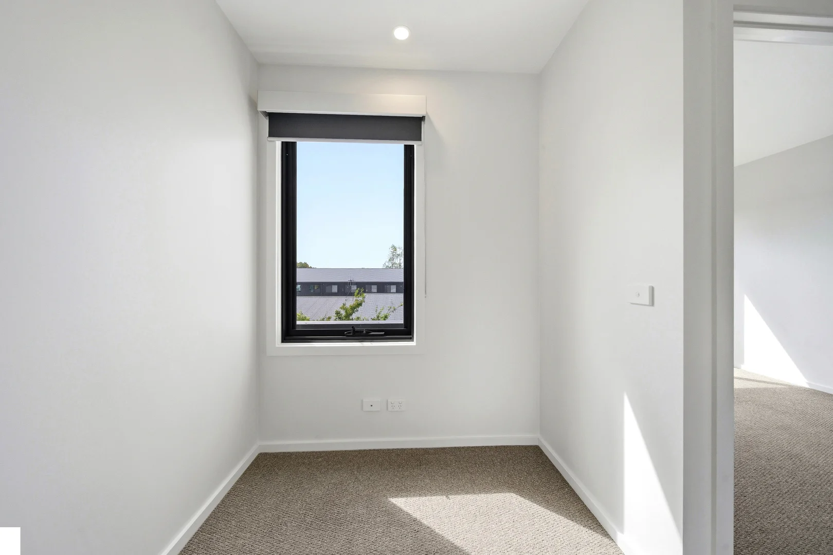 Additional image 8 of 4/12 Shumack Street, Weetangera ACT 2614