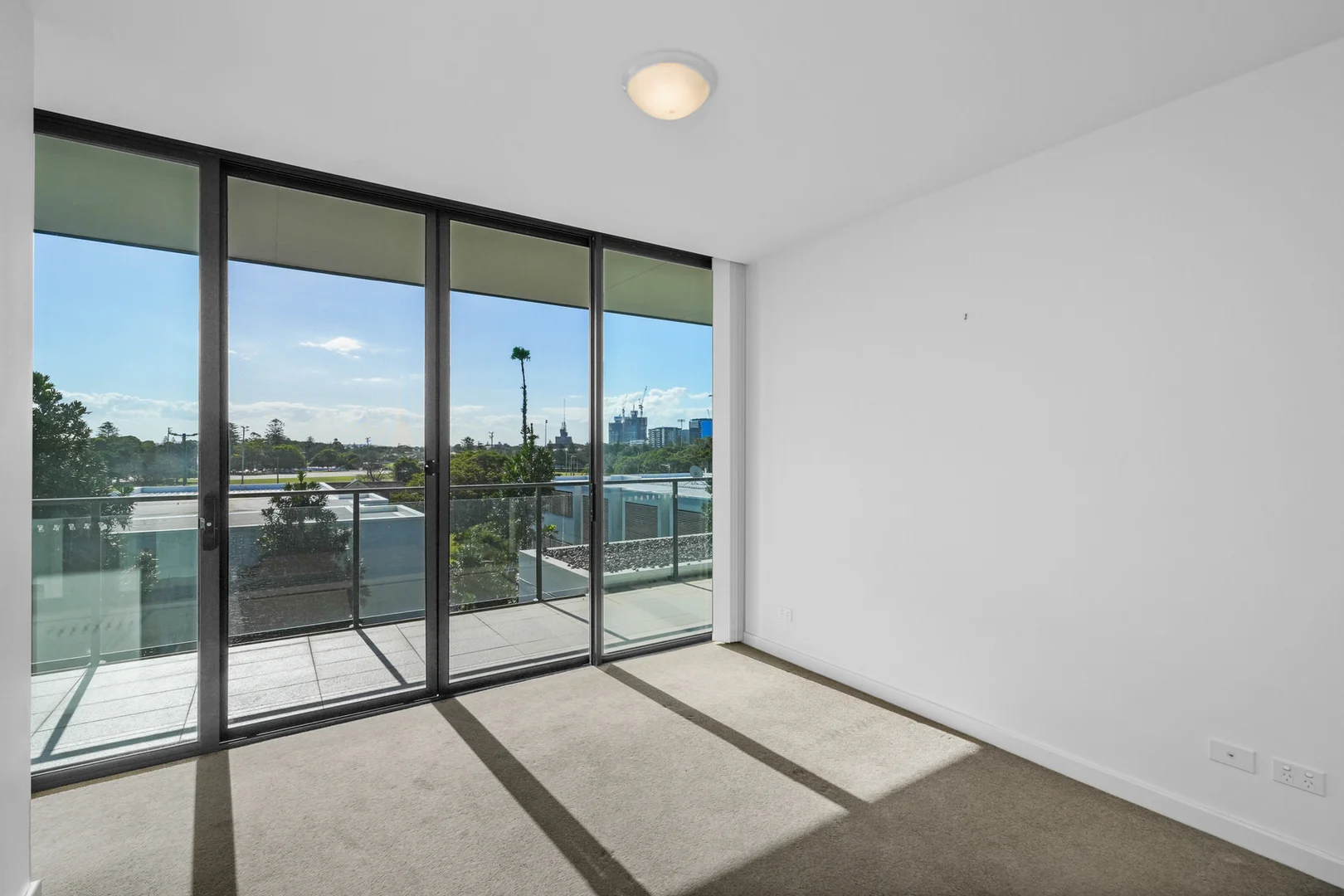 Additional image 4 of 402/125 Union Street, Cooks Hill NSW 2300