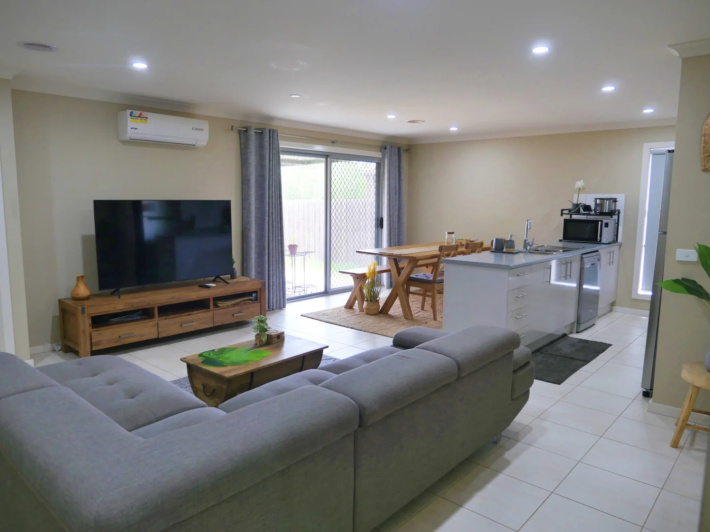 Additional image 9 of 3 Hinkler Crescent, Brookfield VIC 3338