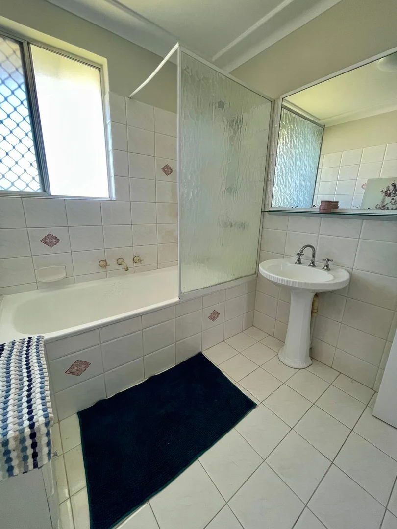 Additional image 3 of 194 Arcadia Dr, Shoalwater WA 6169