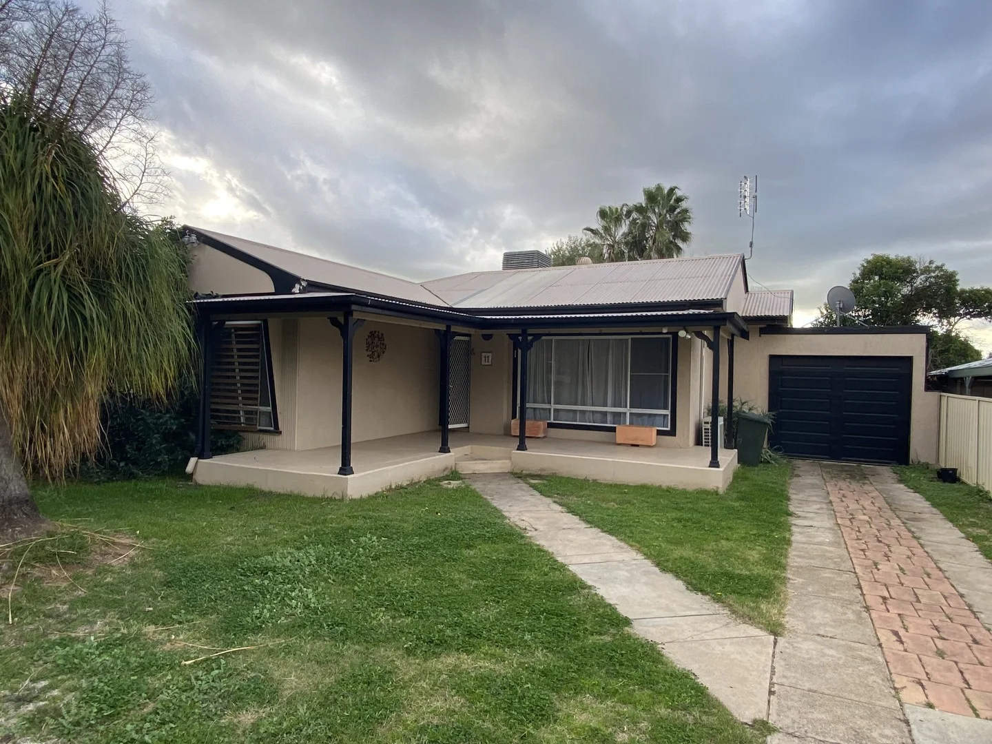 11 Market Street, Tamworth NSW 2340