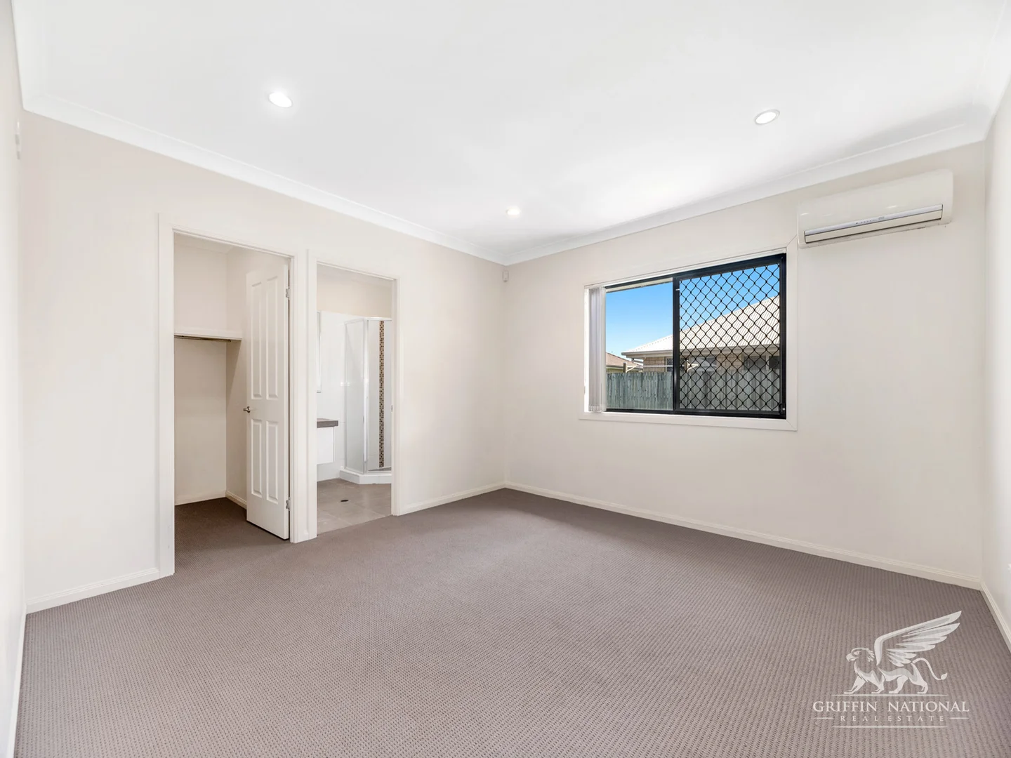 7 Seeney Street, Caboolture QLD 4510 photo 5