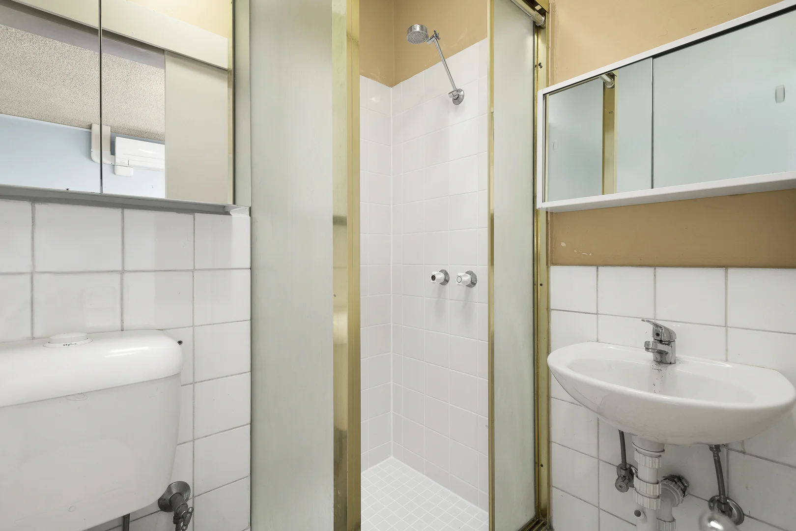 Additional image 3 of 20/1 Acland Street, St Kilda VIC 3182
