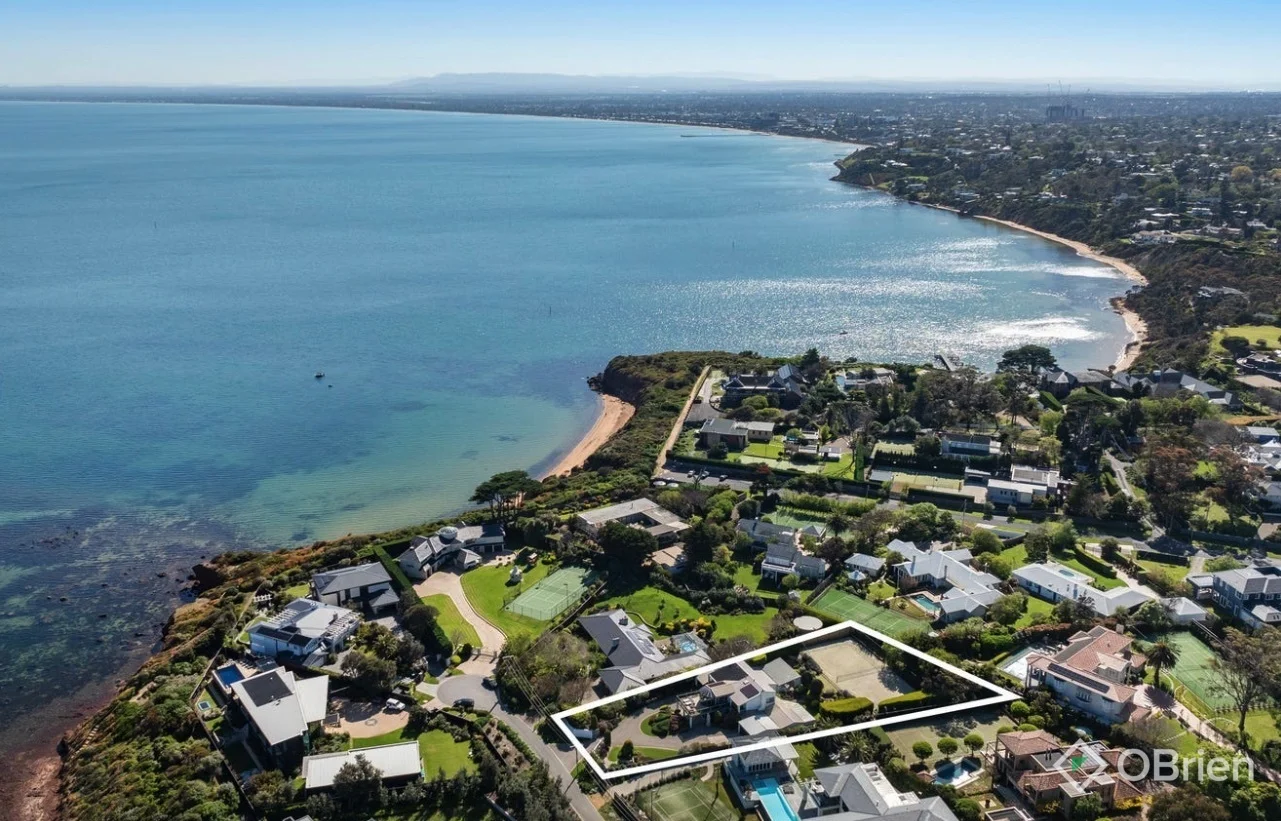 6 Tintagel Court, Mount Eliza VIC 3930