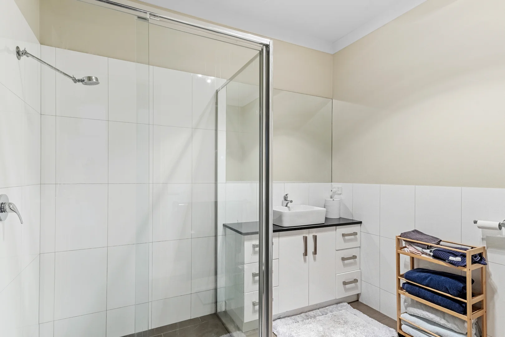 Additional image 5 of 3/17 Spring Gully Road, Spring Gully VIC 3550