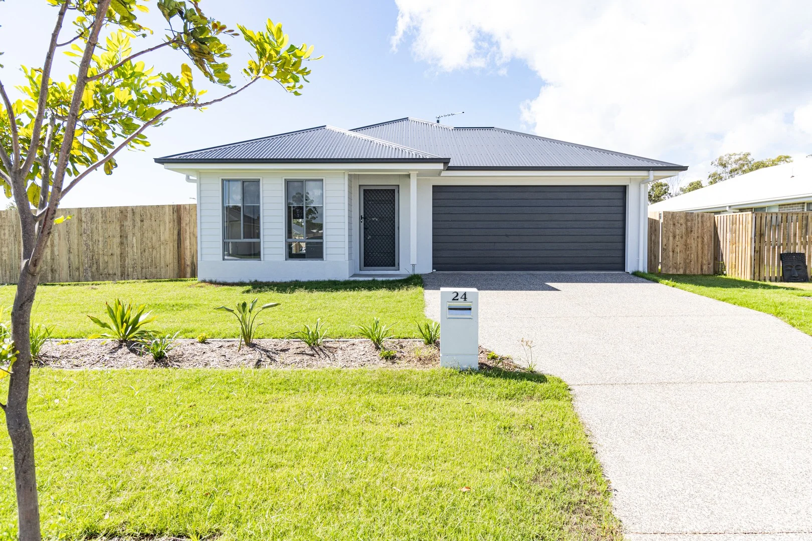 24 Torbanlea Street, Burrum Heads QLD 4659