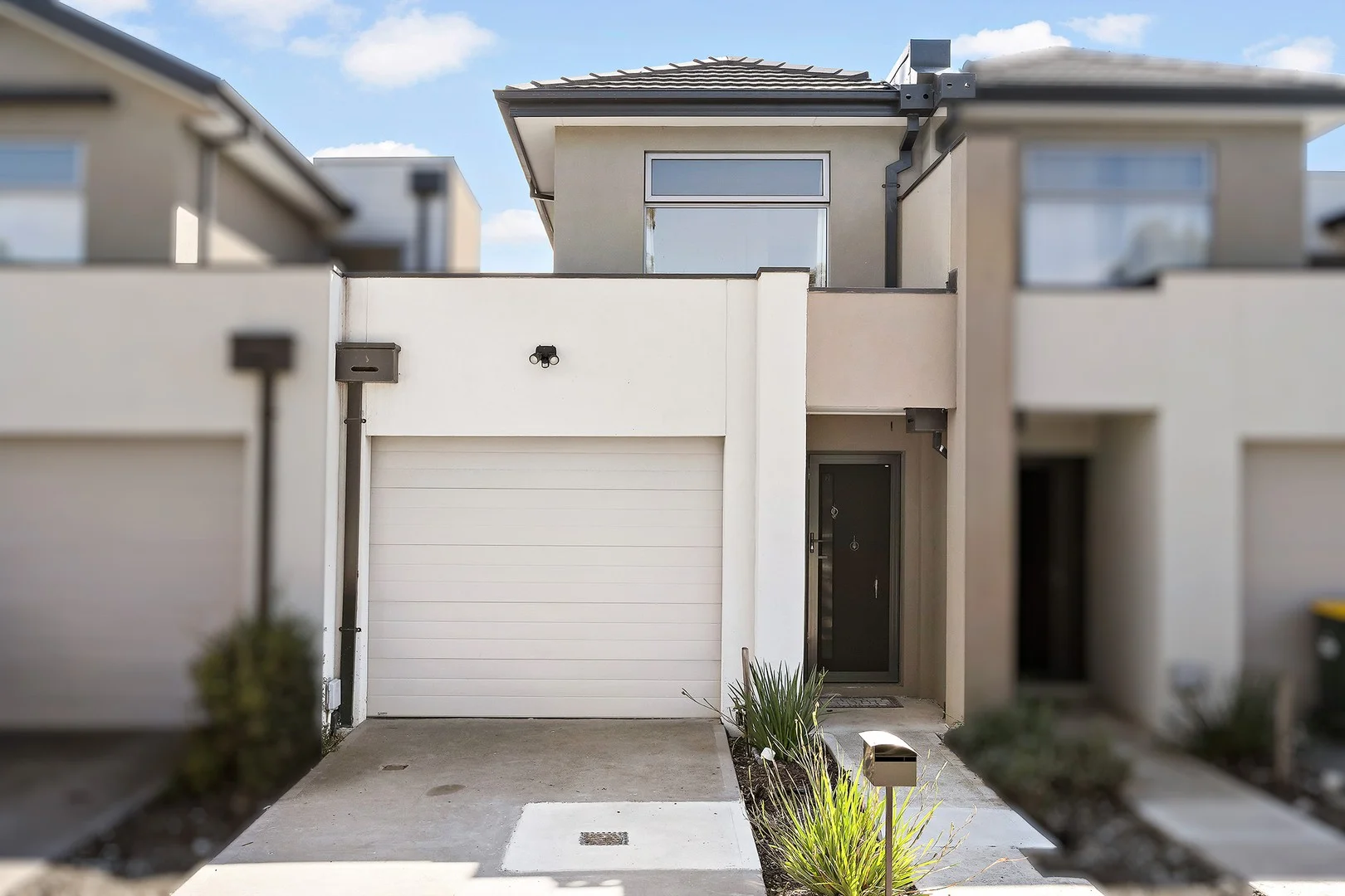 2/515 Bridge Inn Road, Mernda VIC 3754