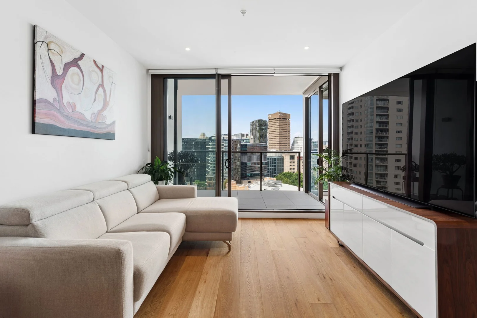 1601/82 Hay Street, Haymarket NSW 2000