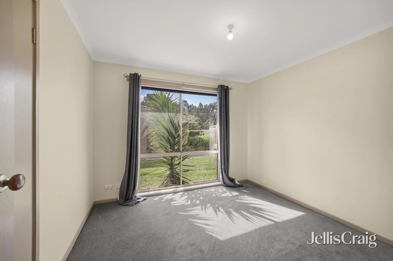 Additional image 5 of 2/324A Humffray Street North, Brown Hill VIC 3350