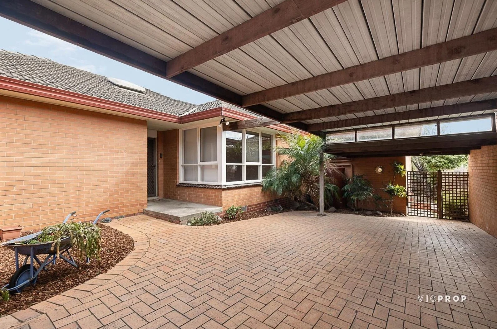 36 Leeds Street, Doncaster East VIC 3109