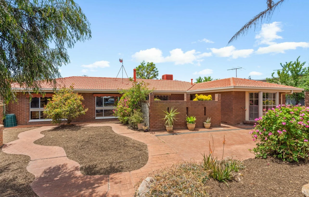 62 Young St, Reynella SA 5161