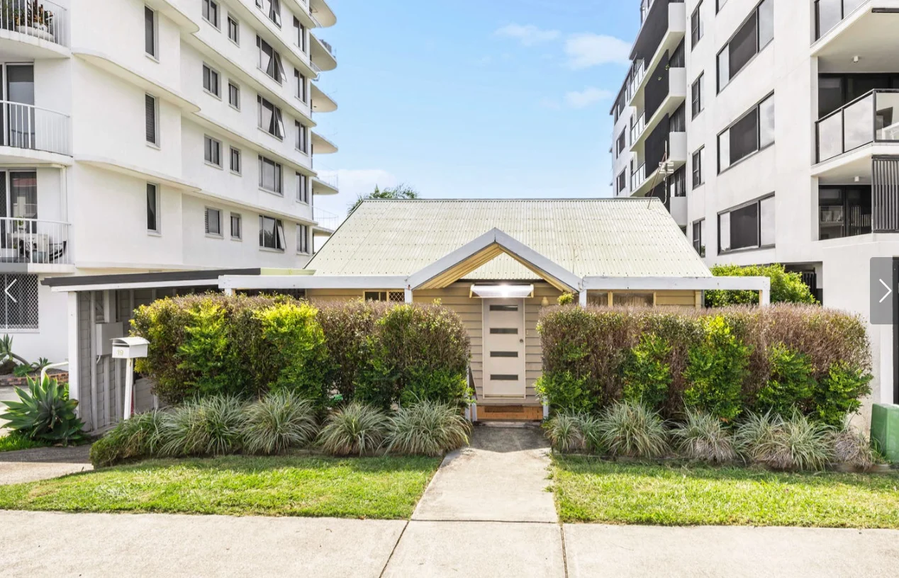 19 Canberra Terrace, Kings Beach QLD 4551