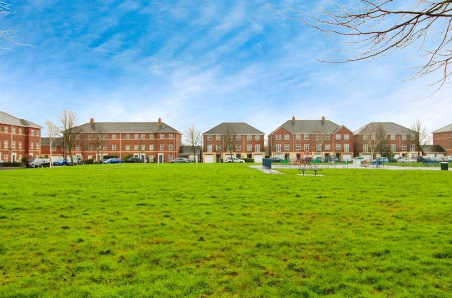 2 Bed Flat, Beaufort Square, CF24, N1 7GU