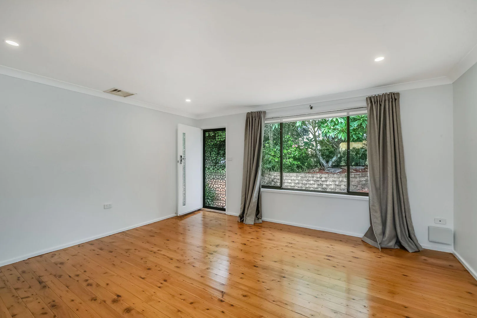 Additional image 8 of 64 Springfield Road, Springfield NSW 2250