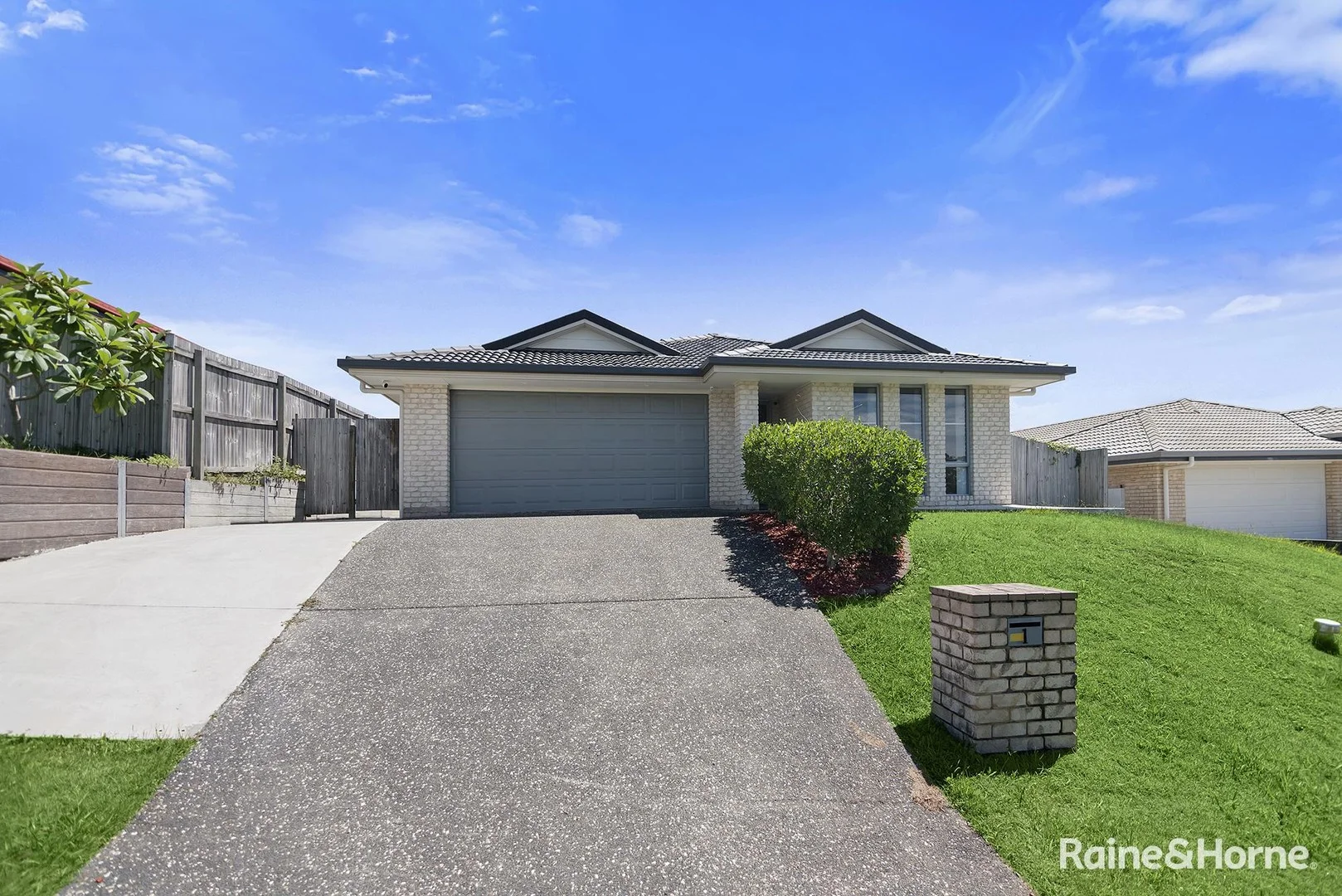 1 Nina Court, Ormeau QLD 4208
