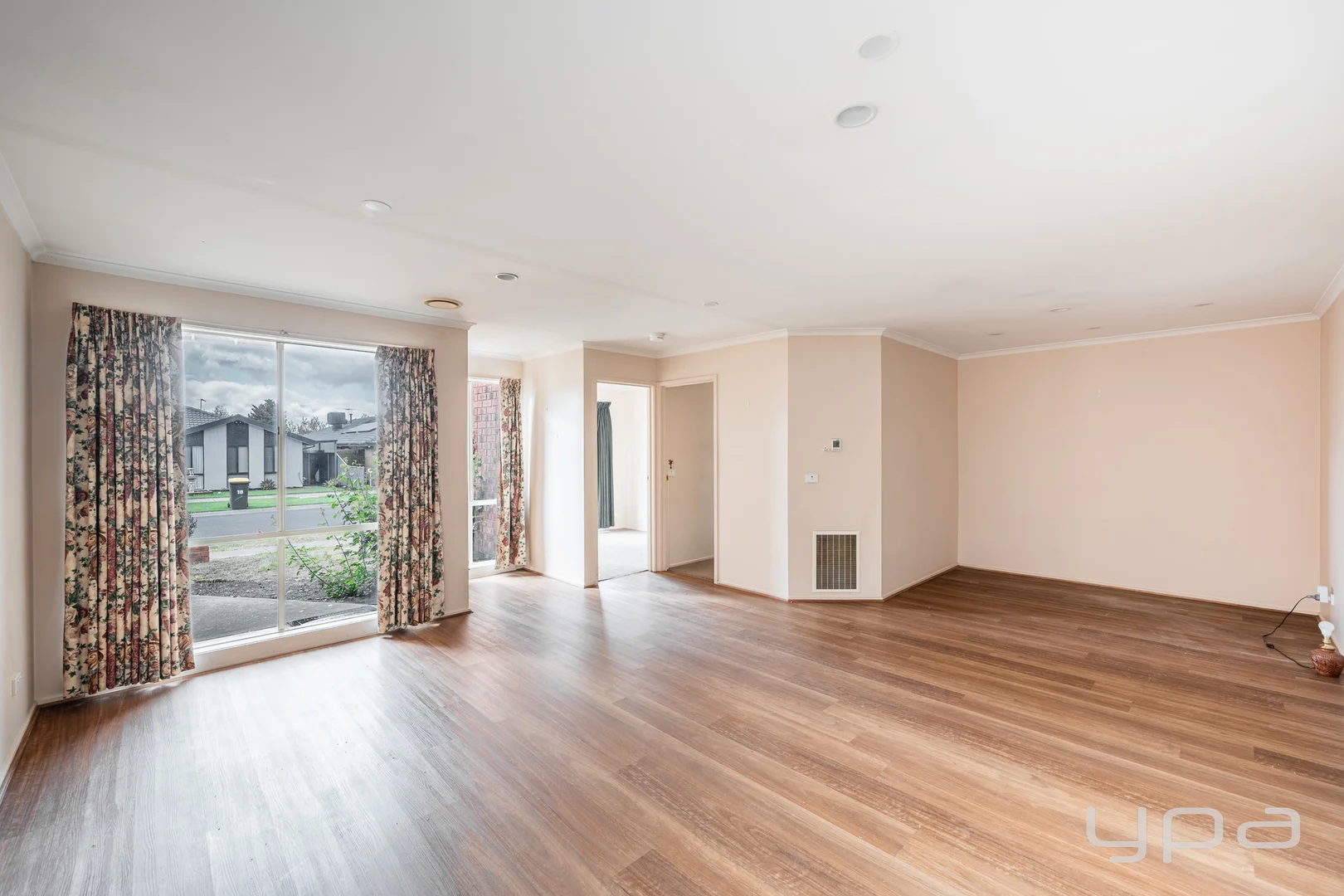 Additional image 2 of 13 Delbridge Drive, Sydenham VIC 3037