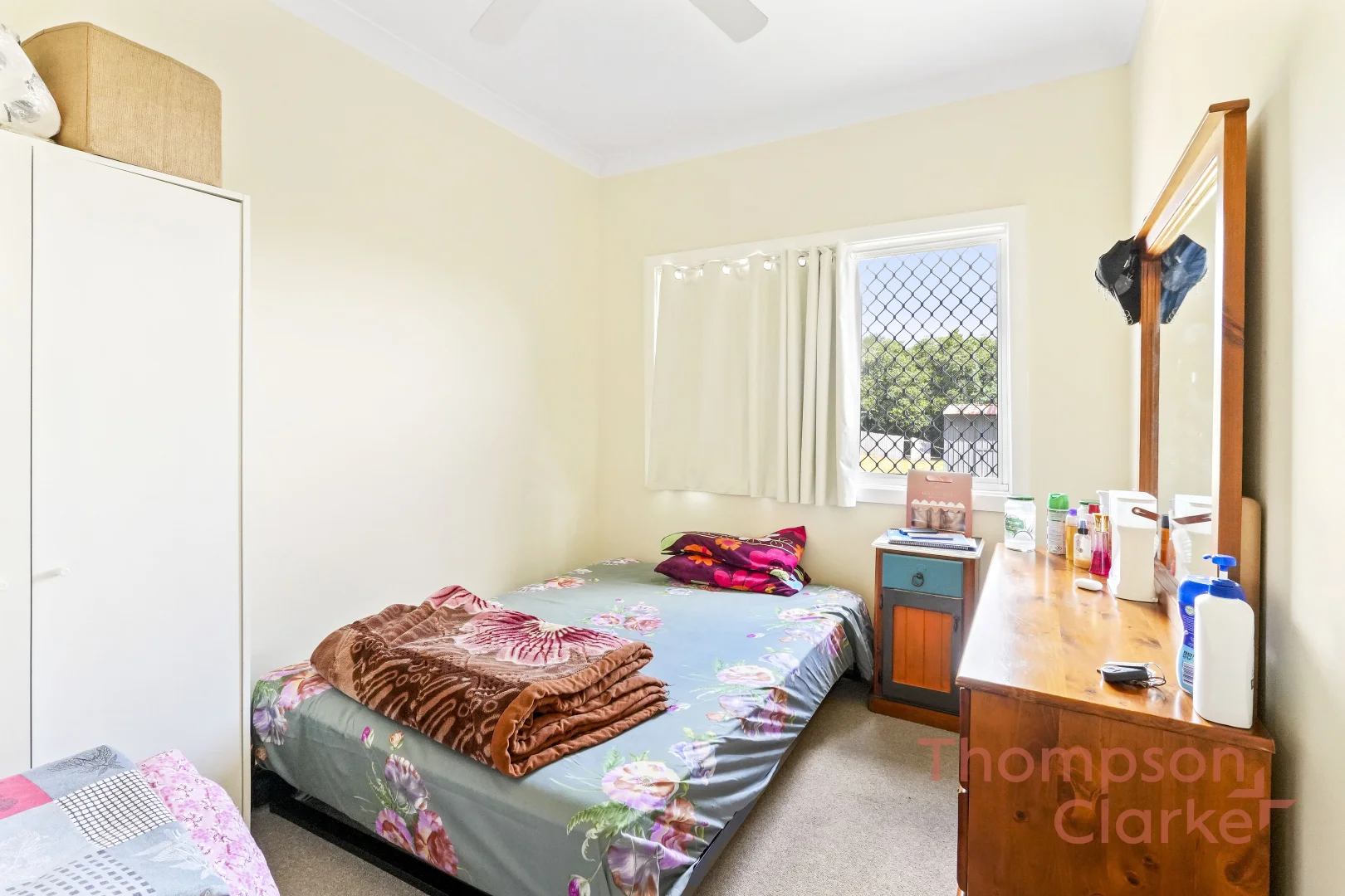 19 Hunter Avenue, Cessnock NSW 2325 photo 4