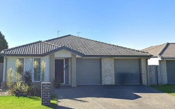 2/11 Baxter Crescent, Caboolture QLD 4510