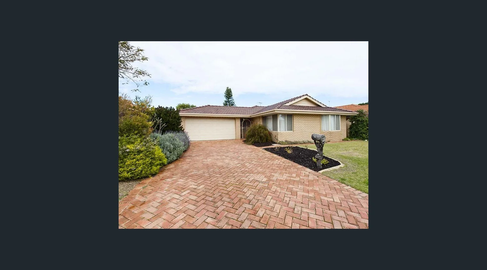 4 Benalla Place, Rockingham WA 6168