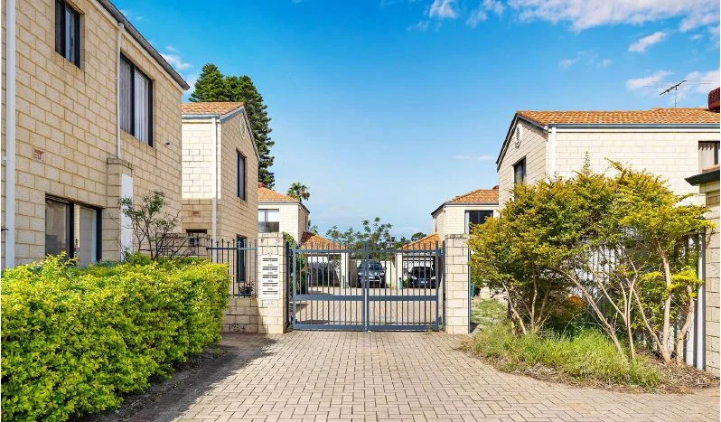 2/24 Lawson Street, Bentley WA 6102