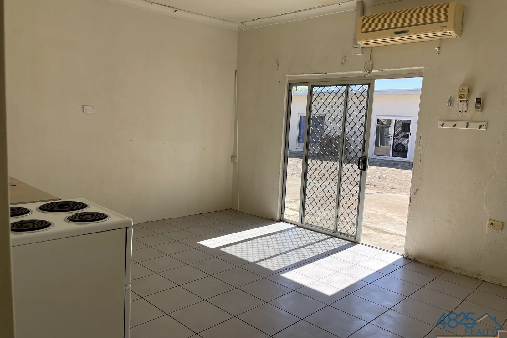 Additional image 2 of 3/36 Flynn Street, Mount Isa QLD 4825