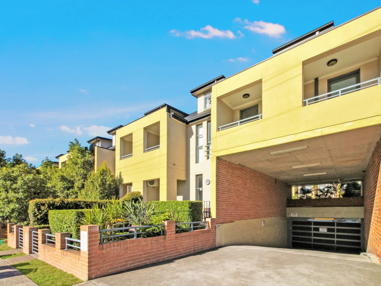 12/517-521 Wentworth Avenue, Toongabbie NSW 2146