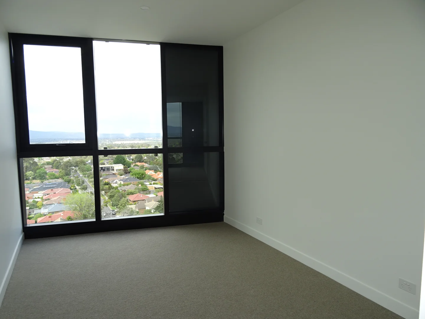 Additional image 3 of 1306/52 O'Sullivan Road, Glen Waverley VIC 3150