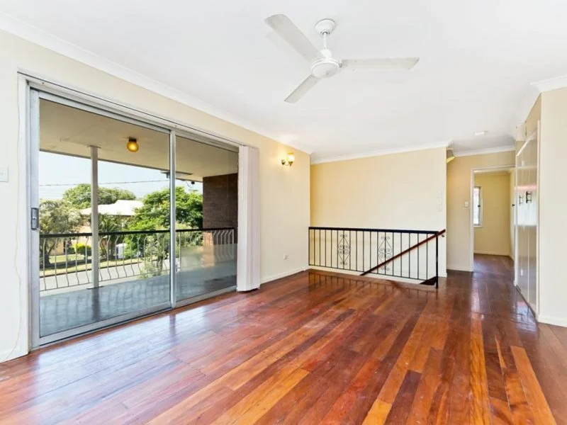 13 Comino Street, Strathpine QLD 4500 photo 4