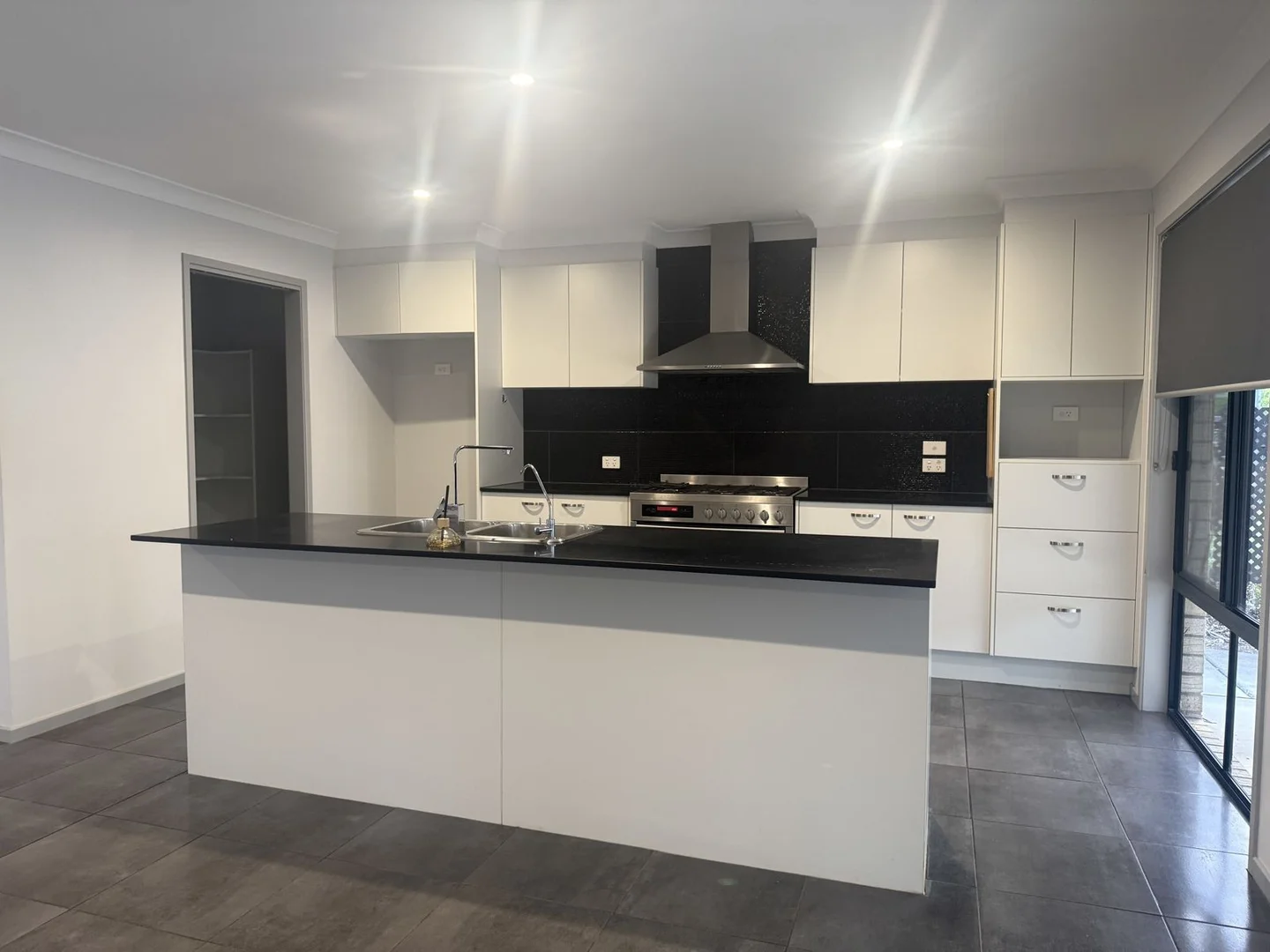 Additional image 3 of 2-10 SpringFlats Ct, Moorina QLD 4506