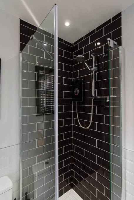 Additional image 19 of 2 Bed Flat, Windsor House, CF10, N1 7GU