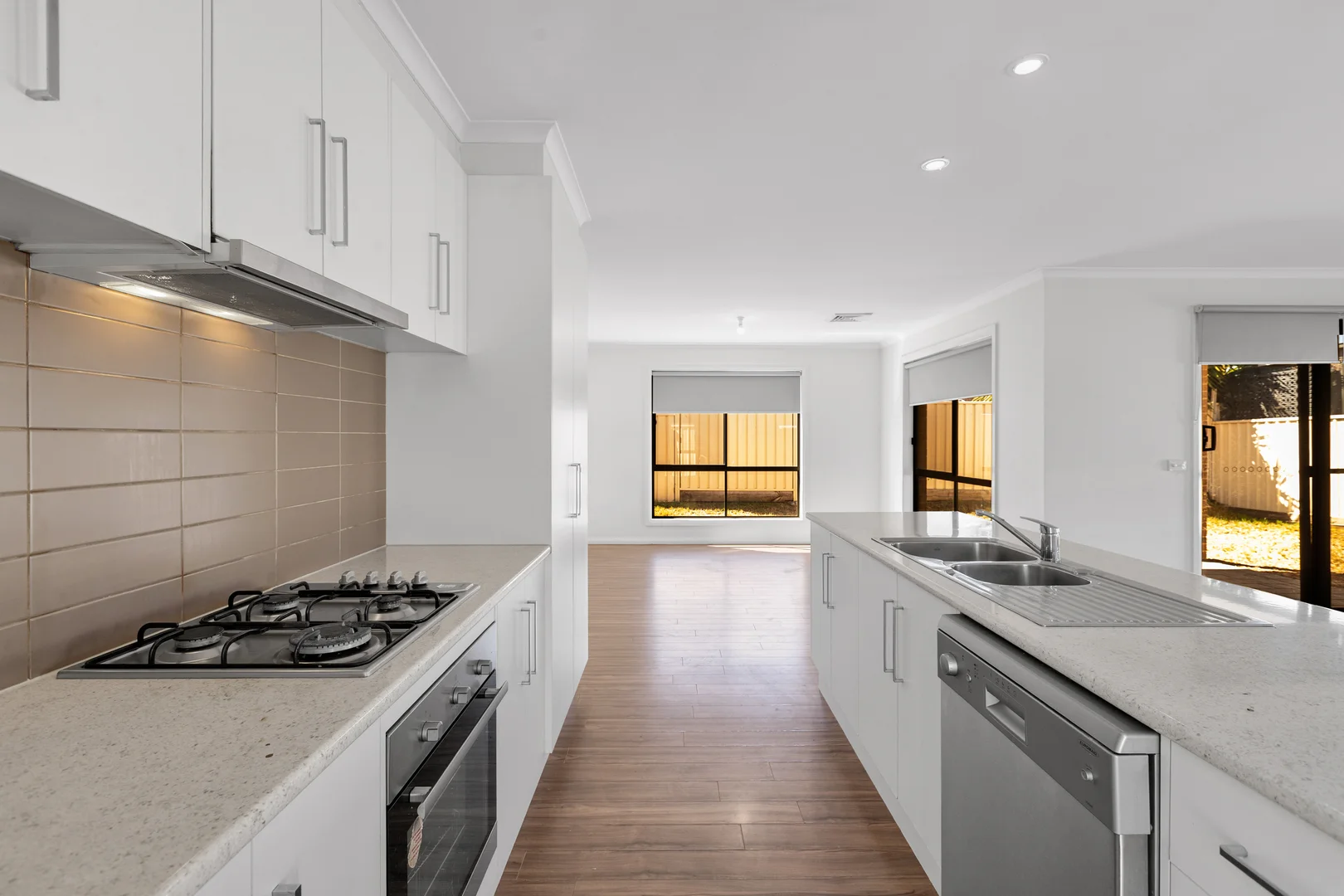 25 Oasis Boulevard, Mildura VIC 3500 photo 5