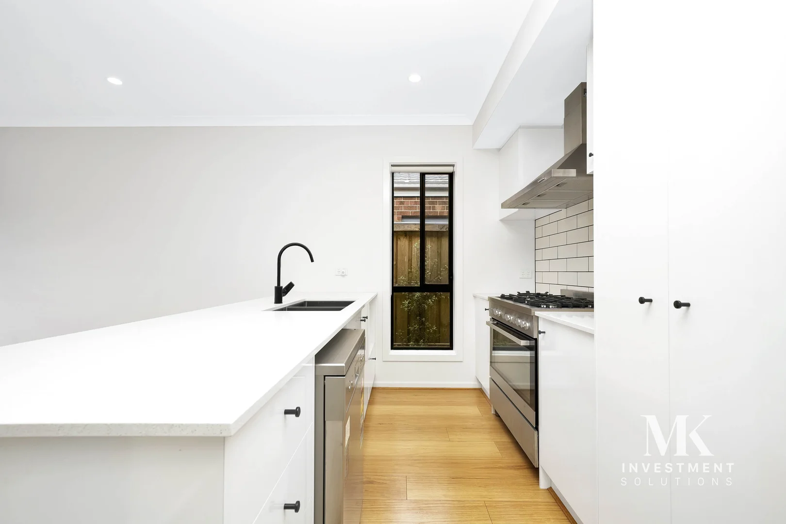 Additional image 8 of 43 Homage Avenue, Fraser Rise VIC 3336