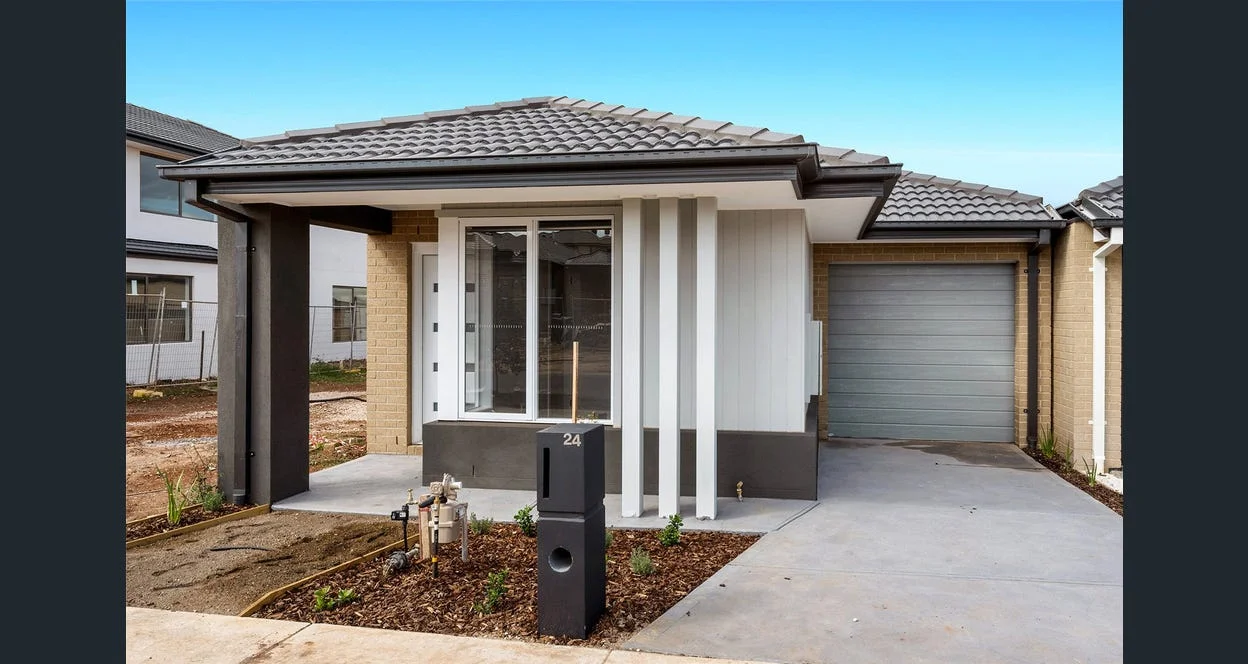 24 Noyce Way, Rockbank VIC 3335