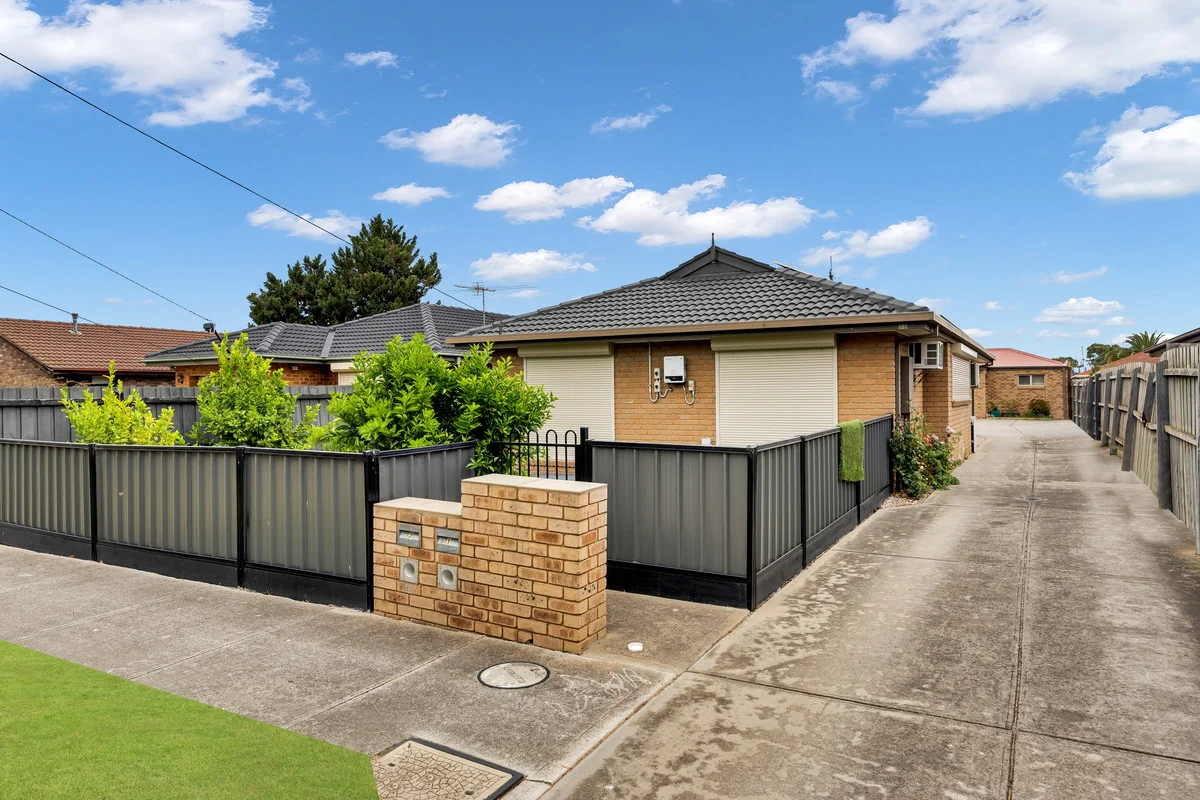 1/22 Balmoral St South, Altona Meadows VIC 3028