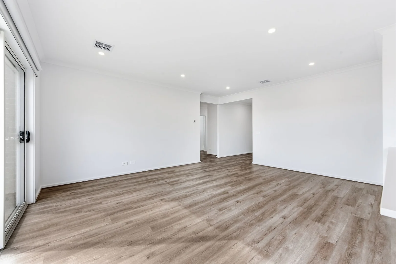 Additional image 2 of 19 Pebble Road, Pakenham VIC 3810