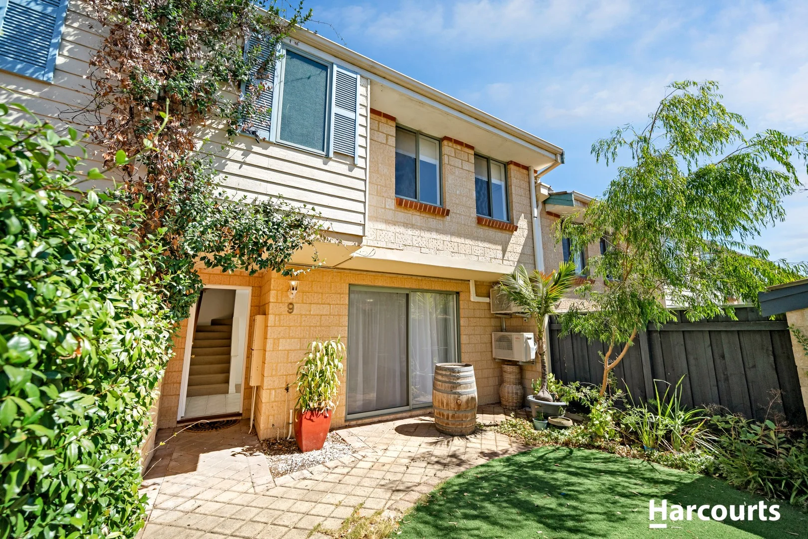 9/13 Conroy Street, Maylands WA 6051