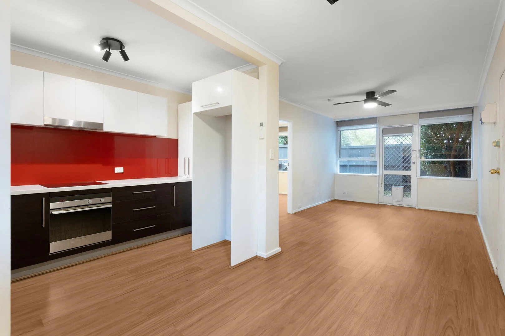 11/1150 Dandenong Road, Carnegie VIC 3163
