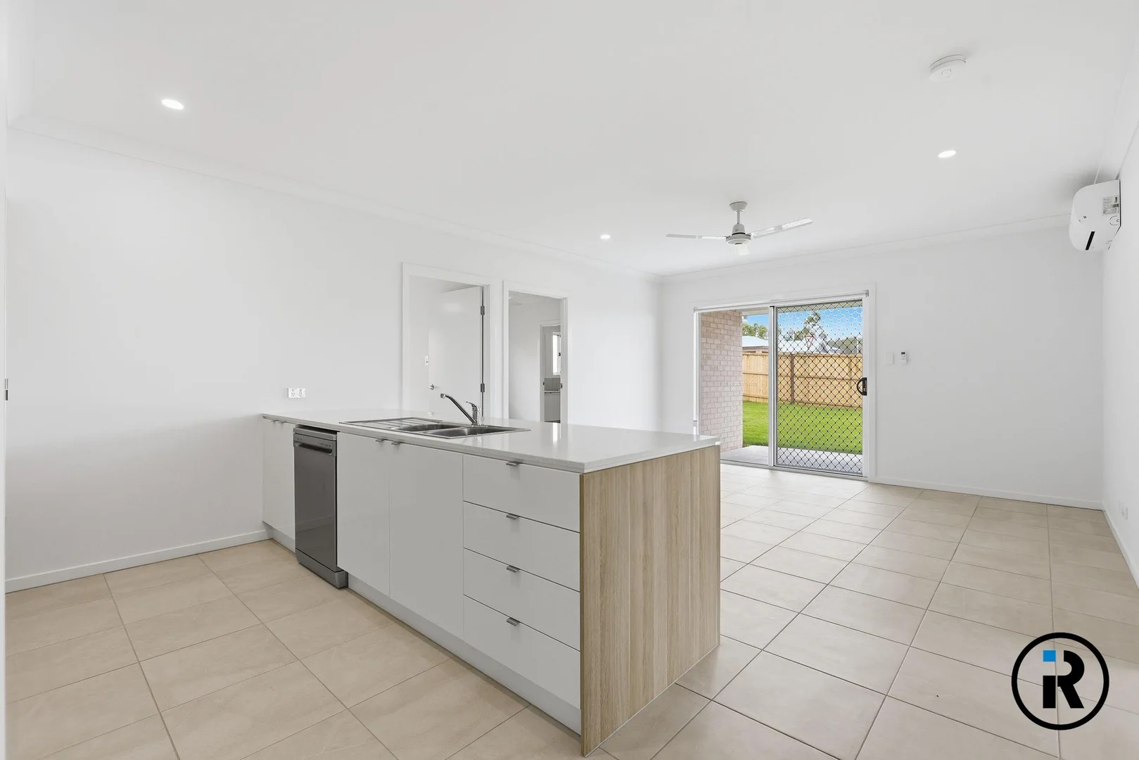 Additional image 3 of 1/3 Peace Court, White Rock QLD 4306
