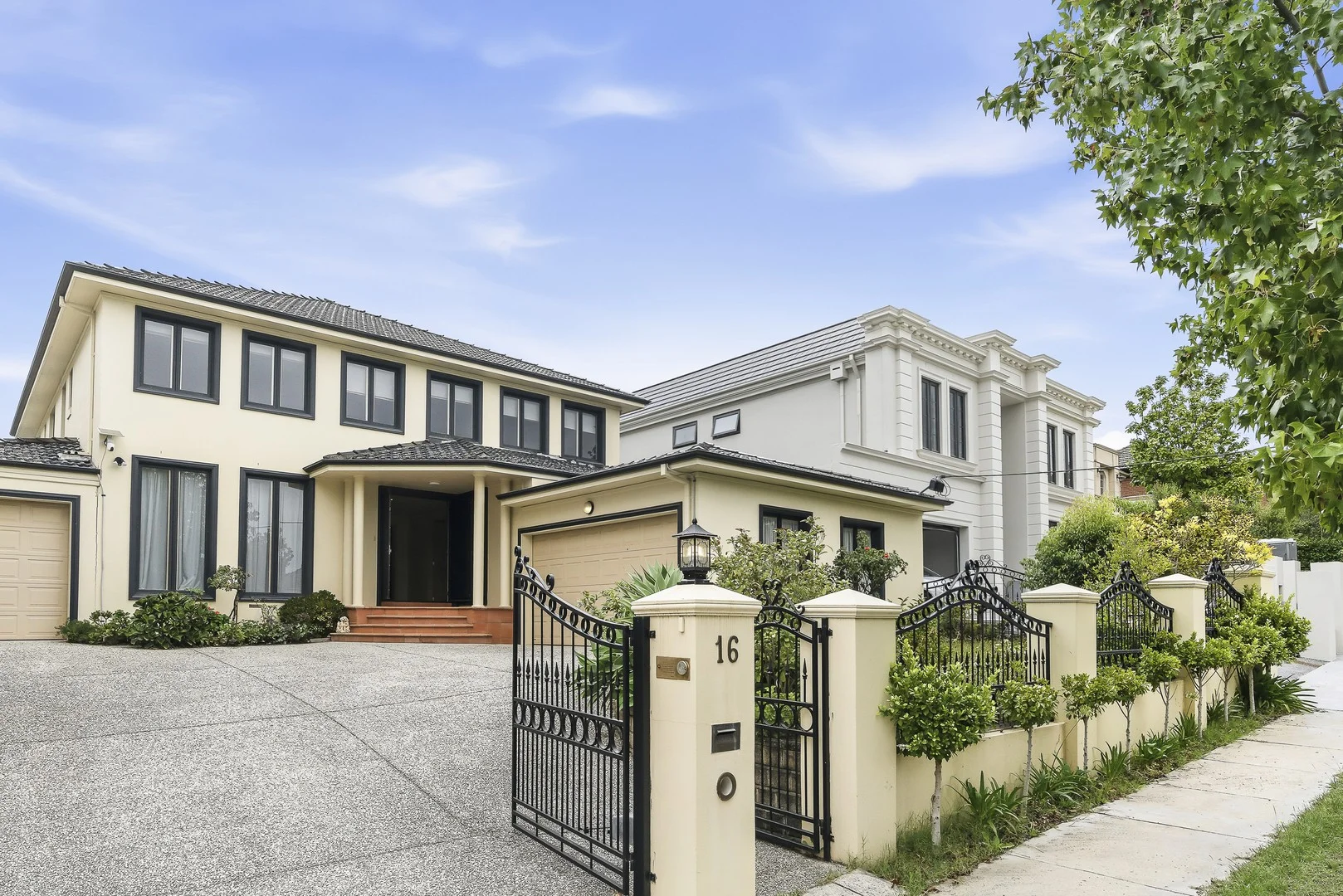 16 Henley Street, Balwyn VIC 3103