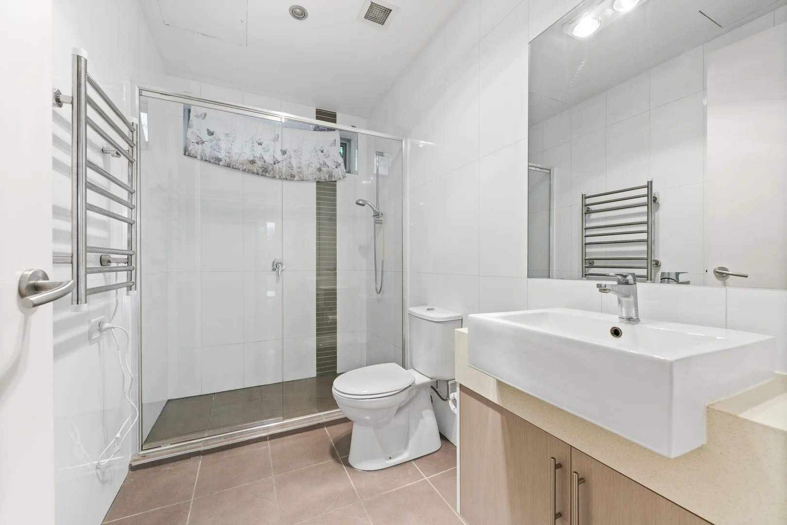 Additional image 7 of 2/388 Dandenong Road, Caulfield North VIC 3161