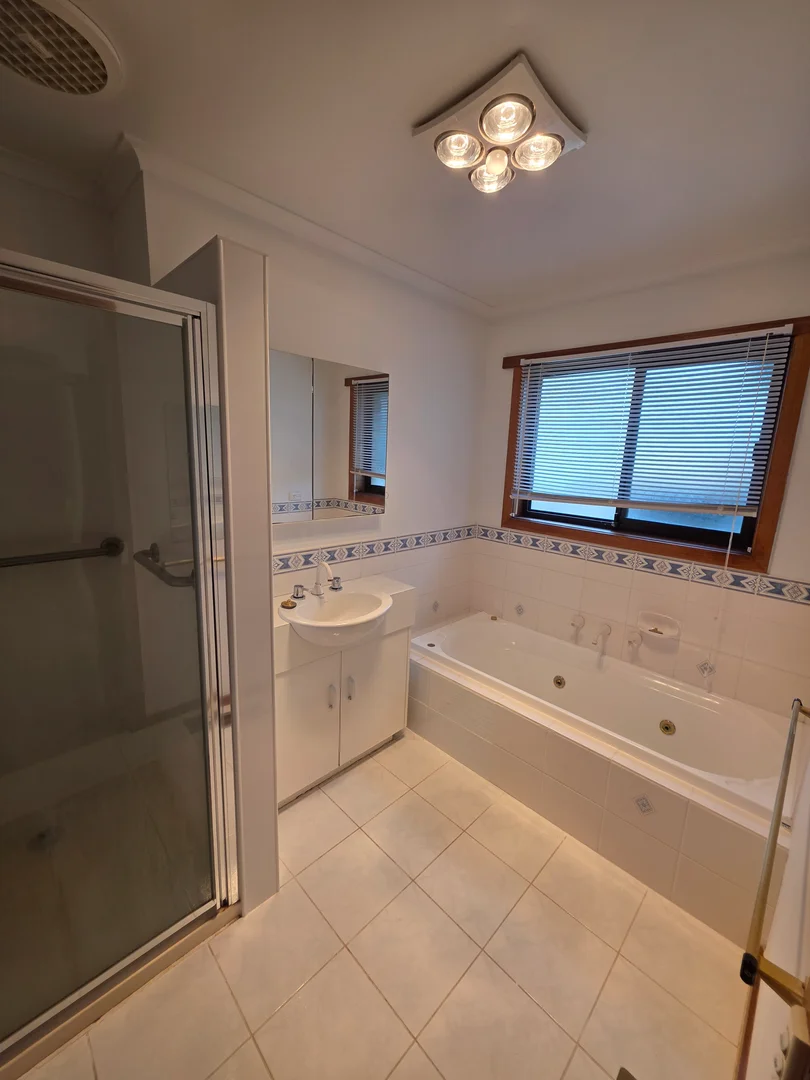 Additional image 4 of 4 Edwards Crescent, Wendouree VIC 3355