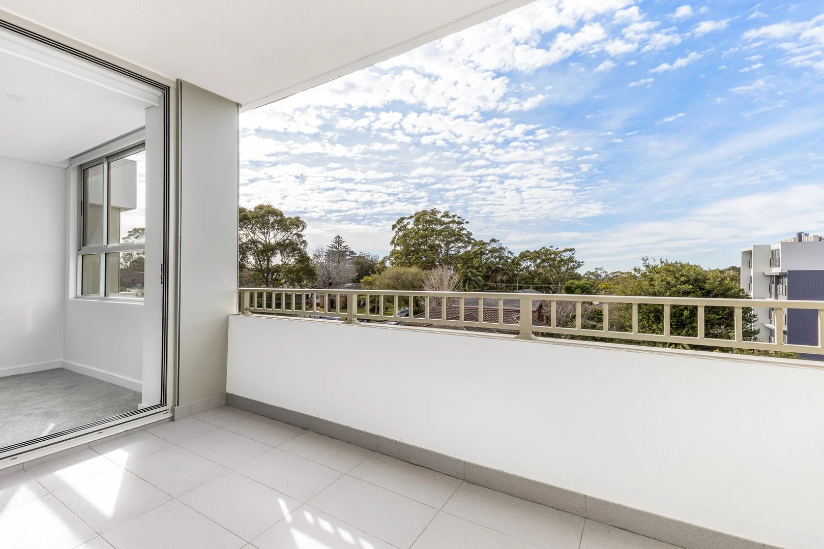 303/12-16 Fauna Place, Kirrawee NSW 2232